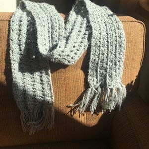 Crochet scarf